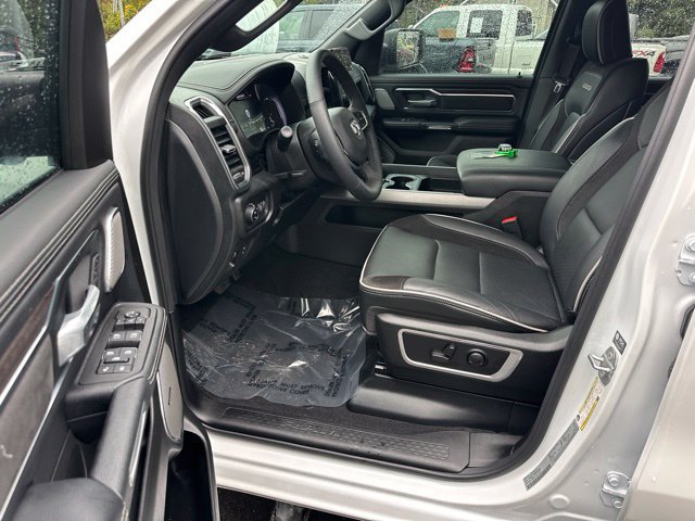 Used 2025 RAM 1500 Laramie w/ Night Edition AWD/4WD image 27