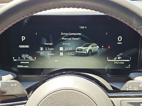 Certified 2026 Nissan Kicks SR FWD image 3