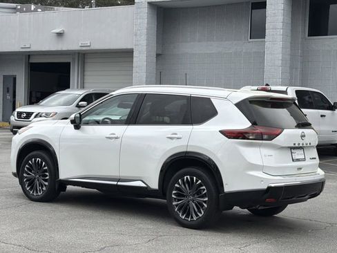 Certified 2024 Nissan Rogue Platinum w/ Platinum Premium Package image 26