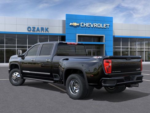 New 2026 Chevrolet Silverado 3500 High Country w/ High Country Premium Package AWD/4WD image 44