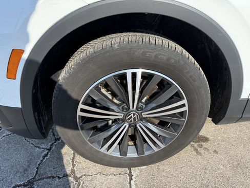 Used 2024 Volkswagen Tiguan Wolfsburg Edition image 46