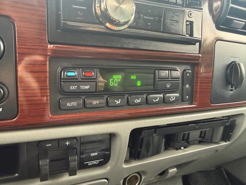 Used 2006 Ford F250 4x4 Crew Cab Super Duty image 24