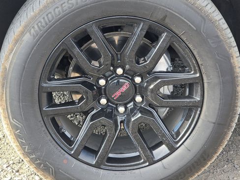 Used 2023 GMC Sierra 1500 Elevation w/ LPO, Elevation Black Package image 45