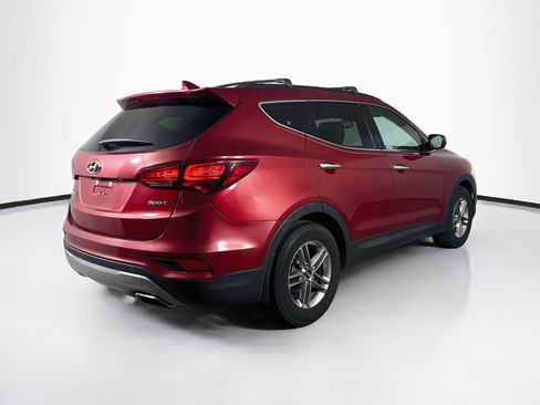 Used 2017 Hyundai Santa Fe Sport FWD image 30