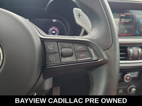 Used 2024 Alfa Romeo Stelvio Veloce AWD/4WD image 24