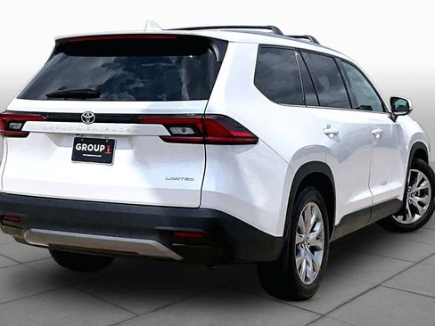 Used 2025 Toyota Grand Highlander FWD image 13
