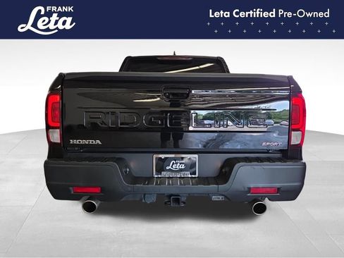 Used 2025 Honda Ridgeline Sport image 5
