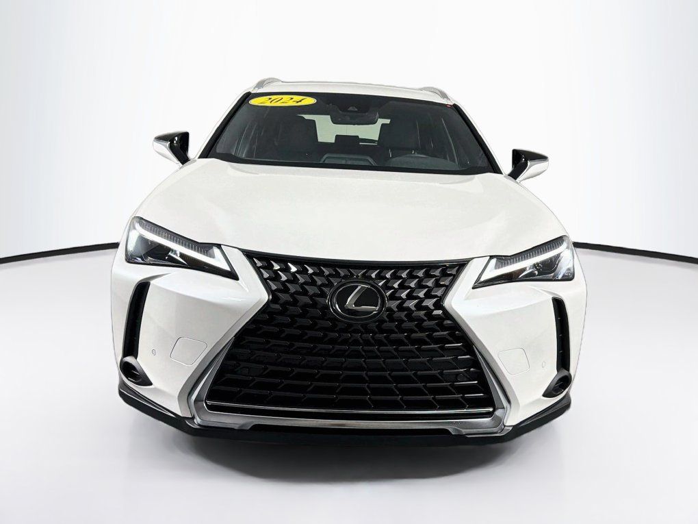 Used 2024 Lexus UX 250h FWD w/ Premium Package image 2