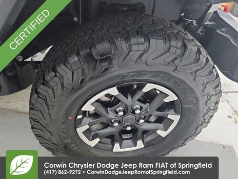 Certified 2026 Jeep Wrangler Unlimited Rubicon AWD/4WD image 31