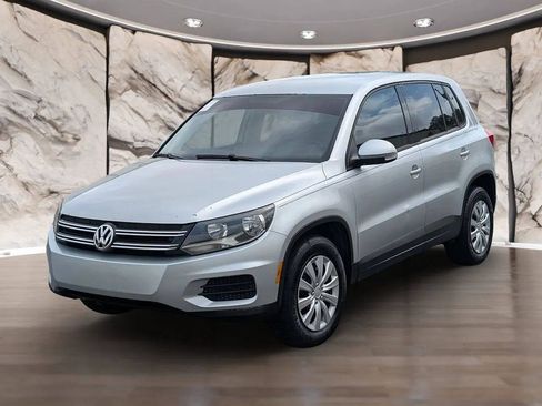 Used 2012 Volkswagen Tiguan S FWD image 1