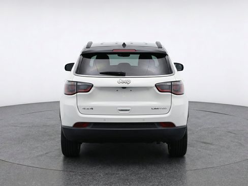 Used 2025 Jeep Compass Limited AWD/4WD image 7