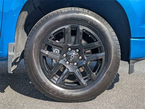 Used 2024 Chevrolet Silverado 1500 Custom image 11