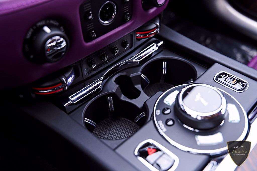 Used 2017 Rolls-Royce Wraith RWD image 77