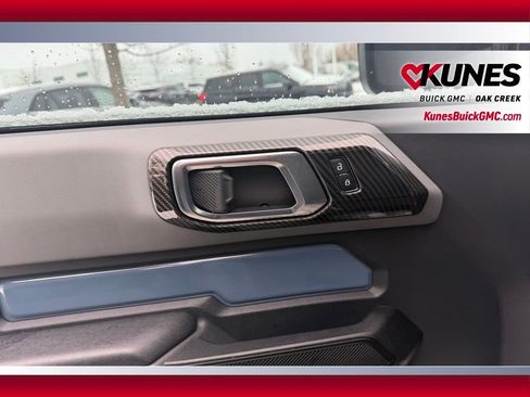 Used 2024 Ford Bronco Big Bend image 9