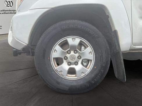 Used 2014 Toyota Tacoma PreRunner w/ TRD Off-Road Package RWD image 14