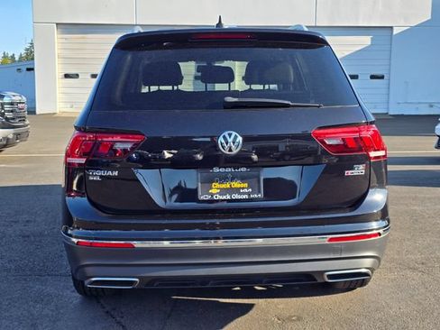 Used 2018 Volkswagen Tiguan S AWD/4WD image 5