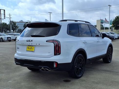 Used 2025 Kia Telluride SX Prestige X-Line AWD/4WD image 2
