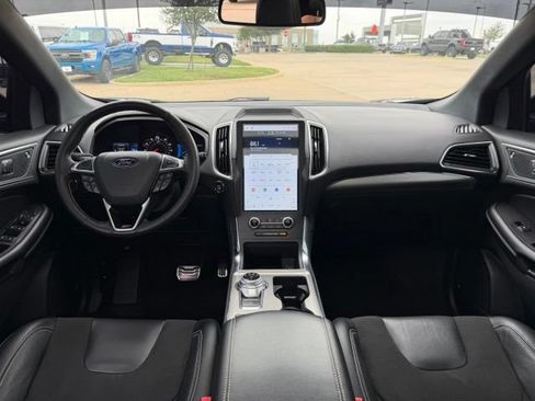 Used 2024 Ford Edge ST w/ Equipment Group 401A AWD/4WD image 21
