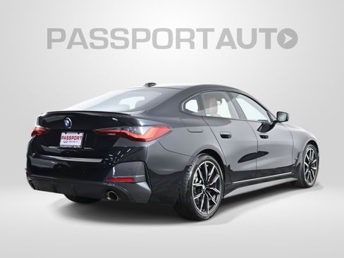 Used 2022 BMW 430i Gran Coupe w/ M Sport Package RWD image 6