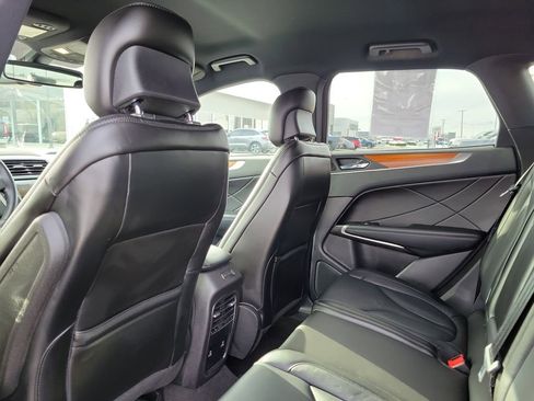 Used 2019 Lincoln MKC Select w/ Select Plus Package image 15