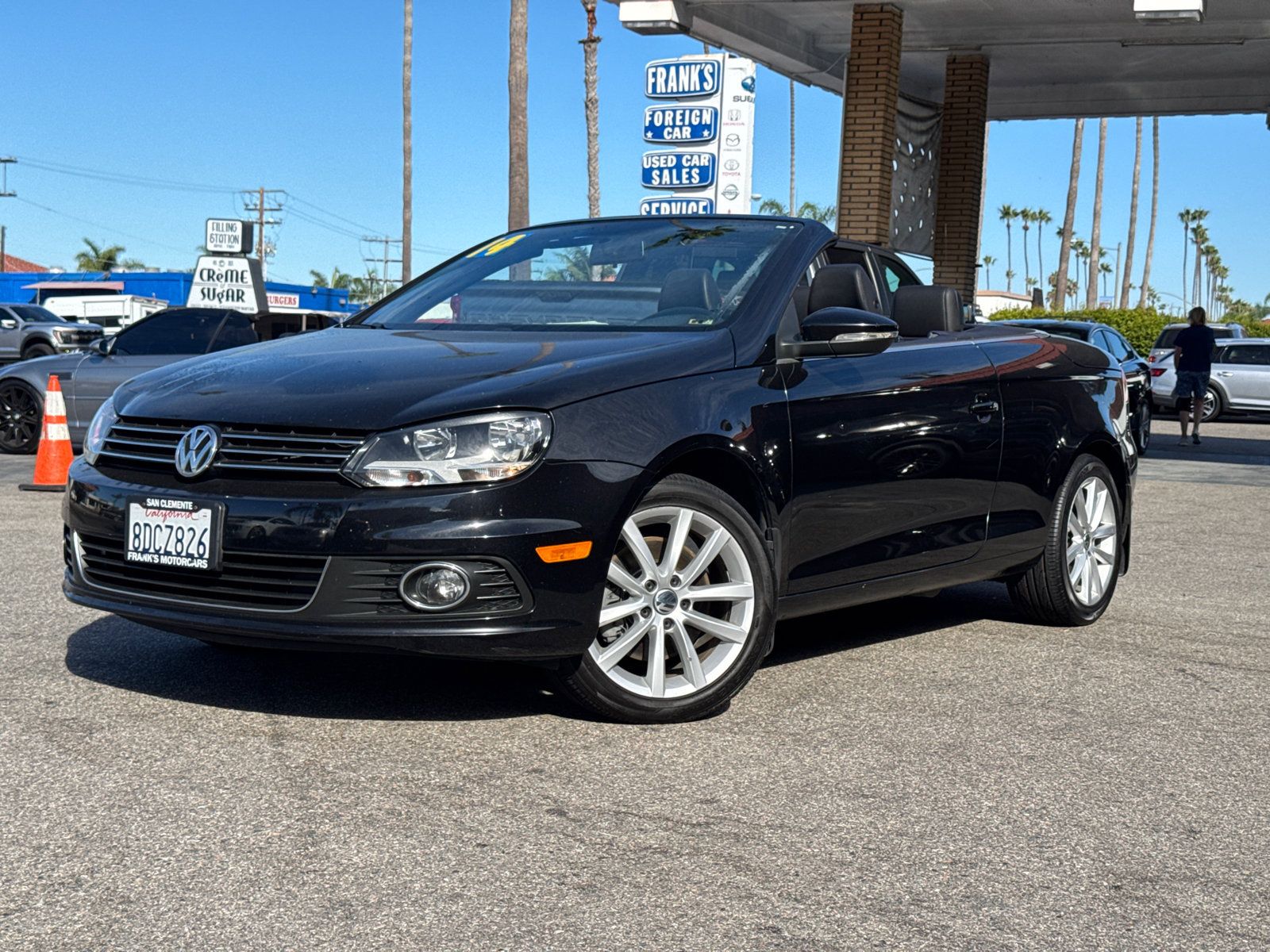 Used 2014 Volkswagen Eos Komfort FWD image 2