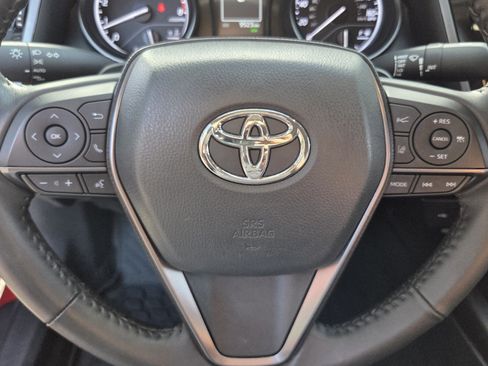 Used 2024 Toyota Camry SE w/ Convenience Package FWD image 32