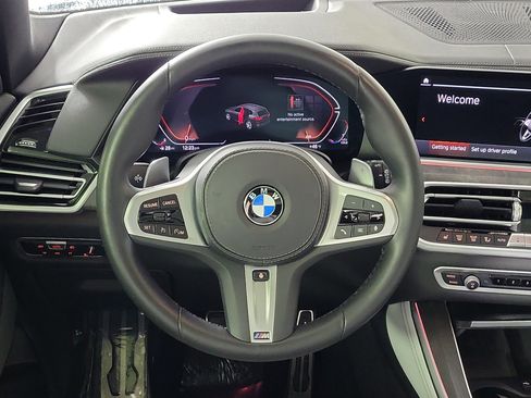 Certified 2023 BMW X5 xDrive40i w/ M Sport Package image 12