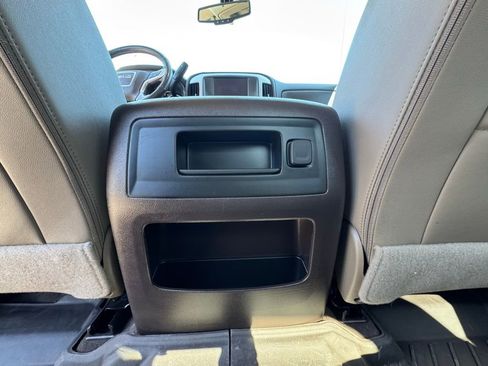 Used 2019 GMC Sierra 2500 SLT image 27