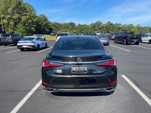 Used 2022 Lexus ES 350 w/ Premium Package image 15