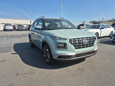 New 2026 Hyundai Venue SEL image 1