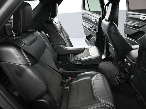 Used 2023 Ford Explorer ST w/ ST Street Pack AWD/4WD image 25