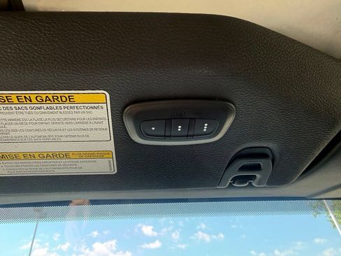 Used 2022 Jeep Wrangler Unlimited Sport AWD/4WD image 32