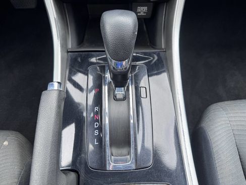 Used 2017 Honda Accord LX image 20