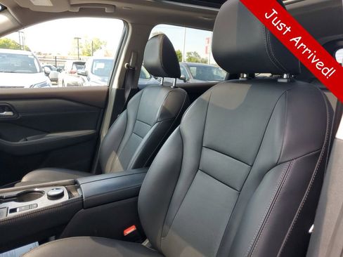 Used 2023 Nissan Rogue SL AWD/4WD image 17
