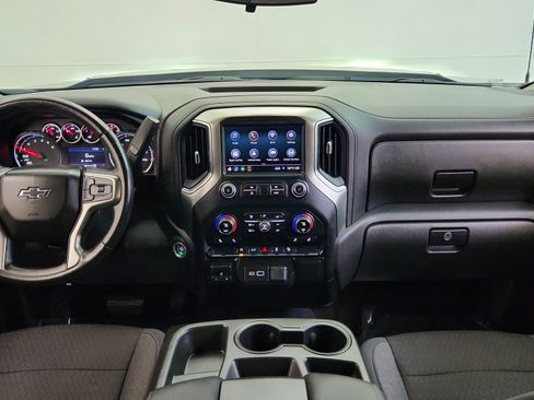 Used 2021 Chevrolet Silverado 1500 RST AWD/4WD image 22