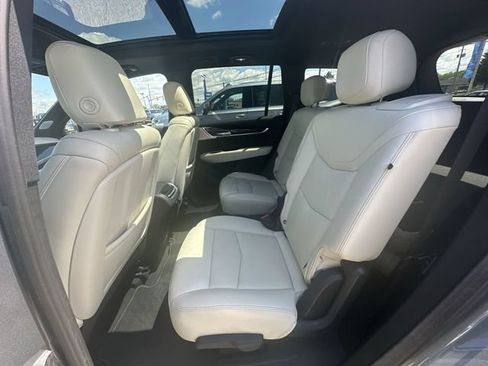 Certified 2023 Cadillac XT6 Sport AWD/4WD image 28