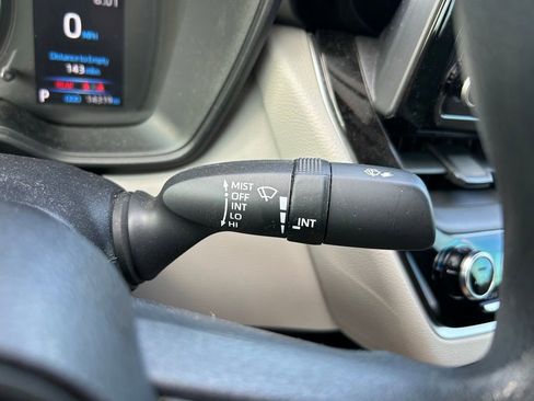 Used 2022 Toyota Corolla LE FWD image 21