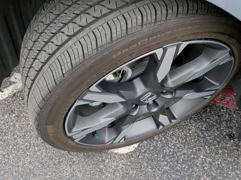 Used 2025 Honda Civic Sport Touring image 14