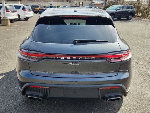 Used 2024 Porsche Macan AWD/4WD image 5