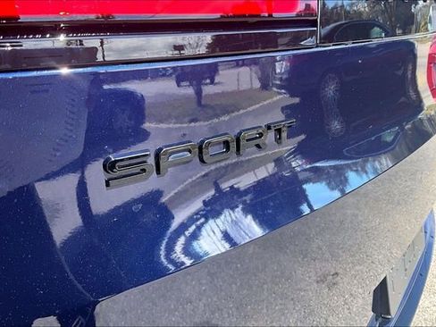 Used 2023 Land Rover Range Rover Sport SE Dynamic image 21