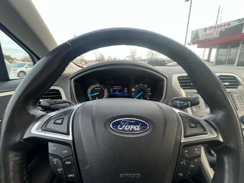 Used 2013 Ford Fusion SE image 13