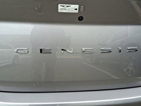 Used 2024 Genesis G70 2.5T AWD/4WD image 28