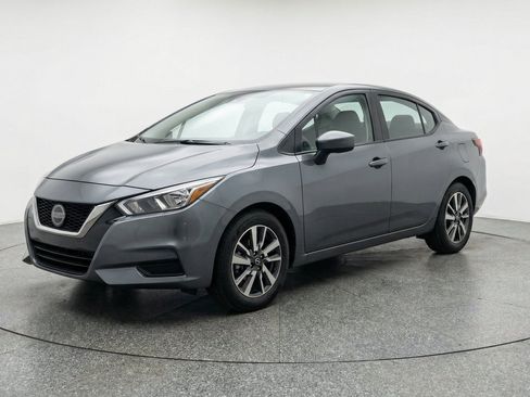 Used 2025 Nissan Versa SV FWD image 3