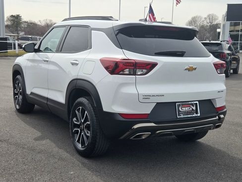 Used 2023 Chevrolet TrailBlazer ACTIV w/ Convenience Package image 6