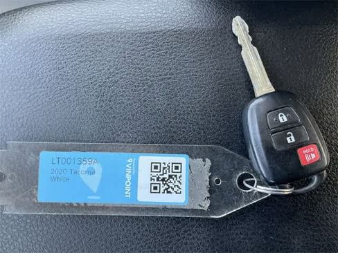 Used 2020 Toyota Tacoma SR5 image 26