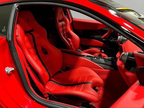 Used 2022 Ferrari 812 Competizione RWD image 23