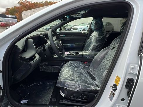 New 2026 Genesis G90 3.5T Prestige image 24