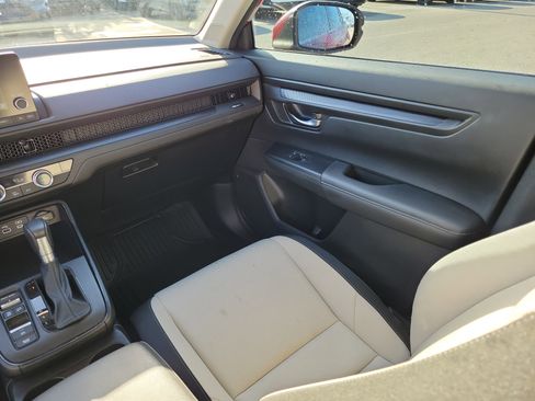 Used 2024 Honda CR-V EX image 16