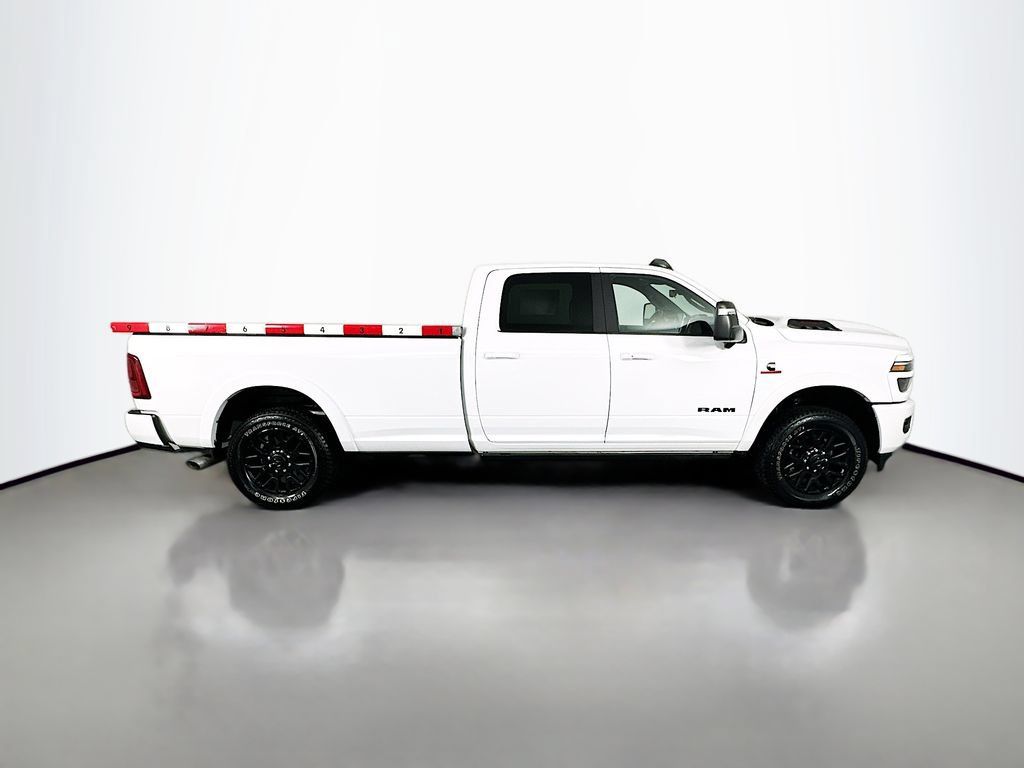 Used 2025 RAM 2500 Limited AWD/4WD image 8
