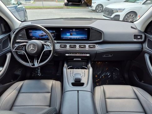 Used 2024 Mercedes-Benz GLE 350 4MATIC image 17